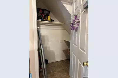 154 Maple Avenue, Wallington, NJ 07057 - Photo 14