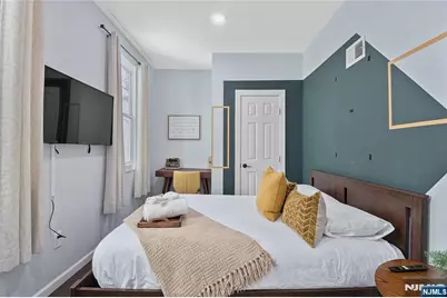 84 3rd Street, Bayonne, NJ 07002 - Photo 8