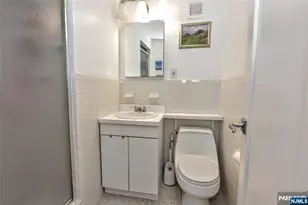 3 Horizon 1002, Fort Lee, NJ 07024 - Photo 18