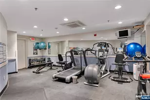61 Grand Street 2F, Jersey City, NJ 07302 - Photo 18