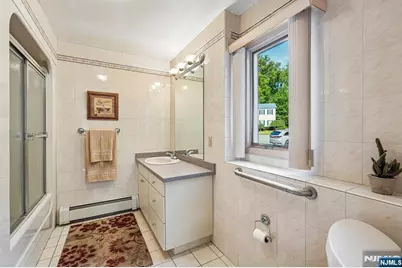 19 Brook Hollow Court, Hawthorne, NJ 07506 - Photo 36
