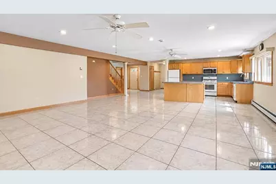 19 Brook Hollow Court, Hawthorne, NJ 07506 - Photo 32