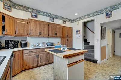 111 Grand Place, Kearny, NJ 07032 - Photo 14