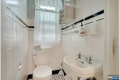 111 Grand Place, Kearny, NJ 07032 - Photo 24
