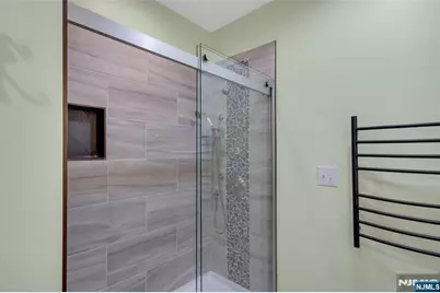 111 Grand Place, Kearny, NJ 07032 - Photo 28