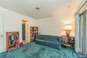 20 Collura Ln K087, Clifton, NJ 07012 - Photo 4