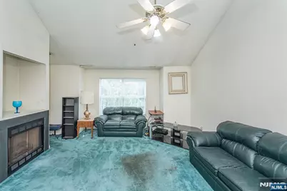 20 Collura Lane K087 #K087, Clifton, NJ 07012 - Photo 6
