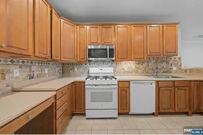 10301 Warrens Way, Wanaque, NJ 07465 - Photo 22