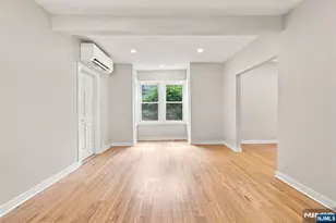 33 Mohawk Ave, Hawthorne, NJ 07506 - Photo 16