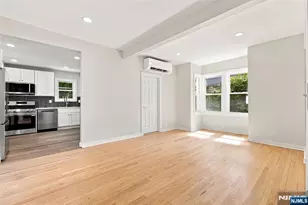33 Mohawk Ave, Hawthorne, NJ 07506 - Photo 8