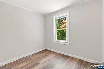 33 Mohawk Avenue, Hawthorne, NJ 07506 - Photo 28