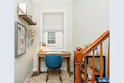 19 Ashley Court, Hawthorne, NJ 07506 - Photo 8