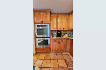 616 Hackensack Street, Carlstadt, NJ 07072 - Photo 10