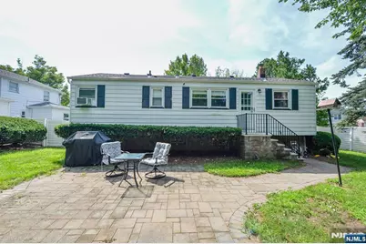 8-51 Henderson Boulevard, Fair Lawn, NJ 07410 - Photo 20