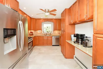 8-51 Henderson Boulevard, Fair Lawn, NJ 07410 - Photo 8