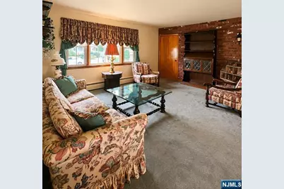 160 Dewey Street, Garfield, NJ 07026 - Photo 4