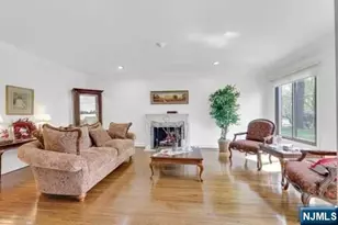 60 Ivy Pl, Wayne, NJ 07470 - Photo 8