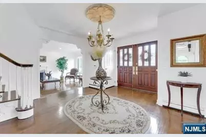 60 Ivy Place, Wayne, NJ 07470 - Photo 6