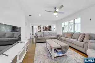 60 Ivy Pl, Wayne, NJ 07470 - Photo 14