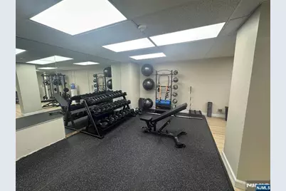 1203 River Road 17G #17G, Edgewater, NJ 07020 - Photo 14