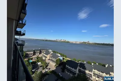 1203 River Road 17G #17G, Edgewater, NJ 07020 - Photo 2