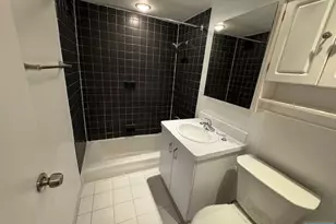 1203 River Road 17G, Edgewater, NJ 07020 - Photo 10