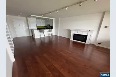 1203 River Road 17G #17G, Edgewater, NJ 07020 - Photo 8