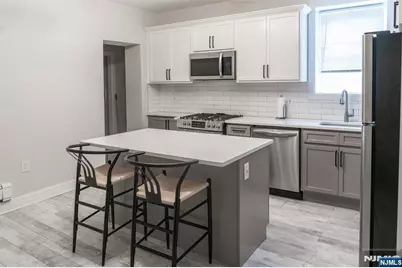57 Glenridge Avenue 2R #2R, Montclair, NJ 07042 - Photo 2