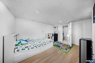928 Belmont Avenue, Haledon, NJ 07508 - Photo 18