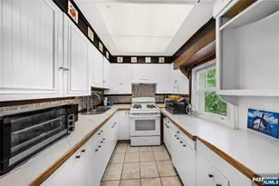 928 Belmont Ave, Haledon, NJ 07508 - Photo 10