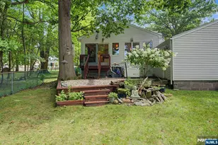 26 Cedar St, Bergenfield, NJ 07621 - Photo 44