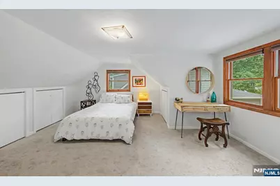 26 Cedar Street, Bergenfield, NJ 07621 - Photo 30
