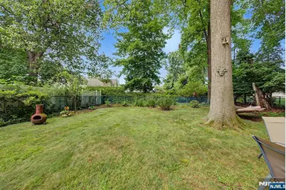 26 Cedar Street, Bergenfield, NJ 07621 - Photo 42