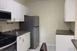 420 Fairview Ave, Fort Lee, NJ 07024 - Photo 4