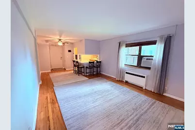3020 Edwin Avenue 2C #2C, Fort Lee, NJ 07024 - Photo 16