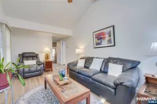 16 Sky Top Rd, Lebanon Township, NJ 07865 - Photo 10