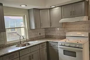 99 Bradley Ave, Bergenfield, NJ 07621 - Photo 6