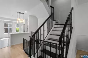 478 Buffalo Ct 478, West New York, NJ 07093 - Photo 20