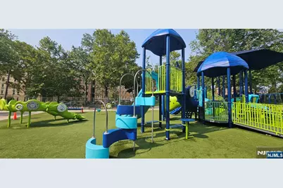 8800 Boulevard East 8M #8M, North Bergen, NJ 07047 - Photo 34