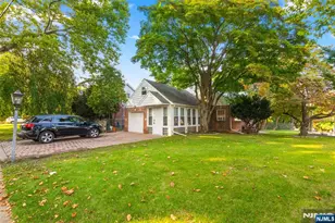 558 Broad Ave, Leonia, NJ 07605 - Photo 22
