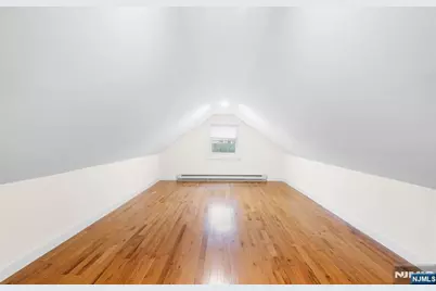 558 Broad Avenue, Leonia, NJ 07605 - Photo 14