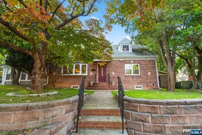 558 Broad Avenue, Leonia, NJ 07605 - Photo 26