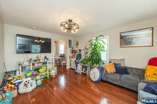 1109 Lincoln St, Linden, NJ 07036 - Photo 6