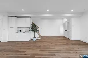 223 Main Street A, Fort Lee, NJ 07024 - Photo 6