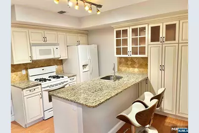 284 John Street 1 #1, Cliffside Park, NJ 07010 - Photo 2