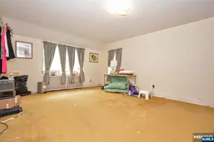 210 Rodney St, Glen Rock, NJ 07452 - Photo 8