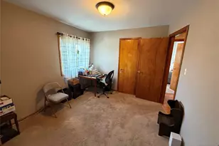 407 Berry Ave, Carlstadt, NJ 07072 - Photo 10