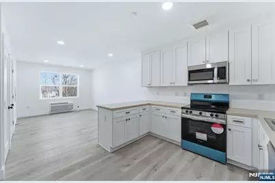 95 Shepherds Lane 206A #206A, Totowa, NJ 07512 - Photo 6