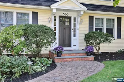530 Rock Road, Glen Rock, NJ 07452 - Photo 2