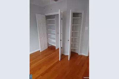 190 Cedar Street 2nd Fl #2nd Fl, Cliffside Park, NJ 07010 - Photo 8
